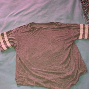 american eagle t shirt